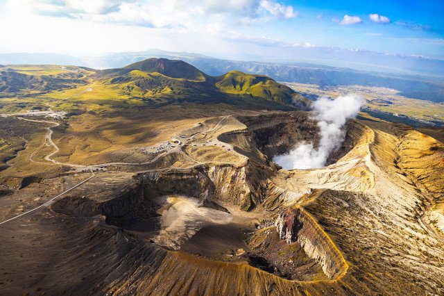 화산 재난을 관광 자원으로, ‘통합 안전 플랫폼’이 해법이다