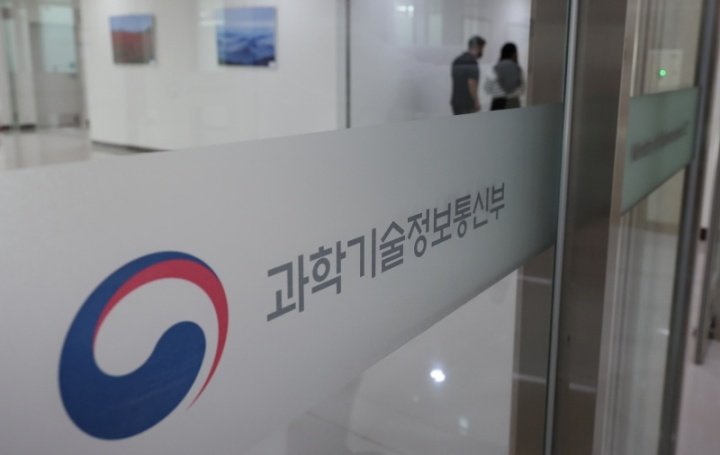 수입 의존도 100% 연구장비, 3년 내 국산화로 과학 자립 앞당긴다