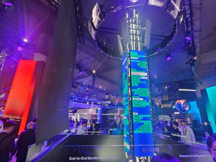 애즈원, ‘어노인팅 예배캠프 2025’에 트리플 타워형 LED 무대 연출 솔루션 제공… 최첨단 기술 기반 라이브 운영 지원